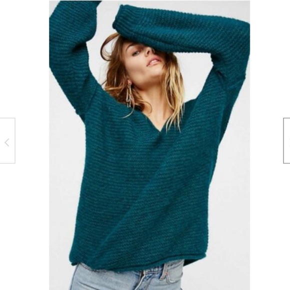 ⭐️ Free People All Mine V Neck Slouchy Alpaca Teal Blue Green Sweater MEDIUM - Picture 4 of 15